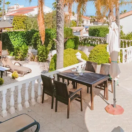 In With House Sea View Holiday home