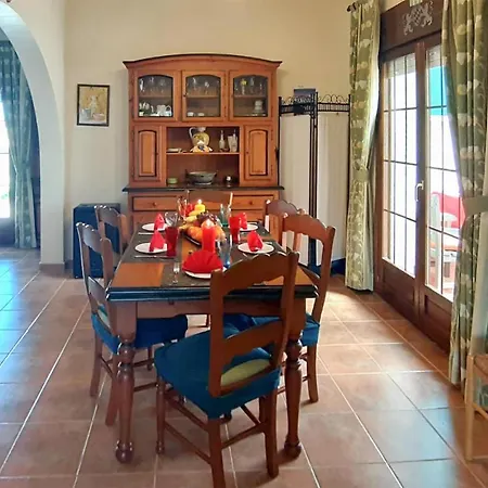 In With House Sea View Tatil Evi